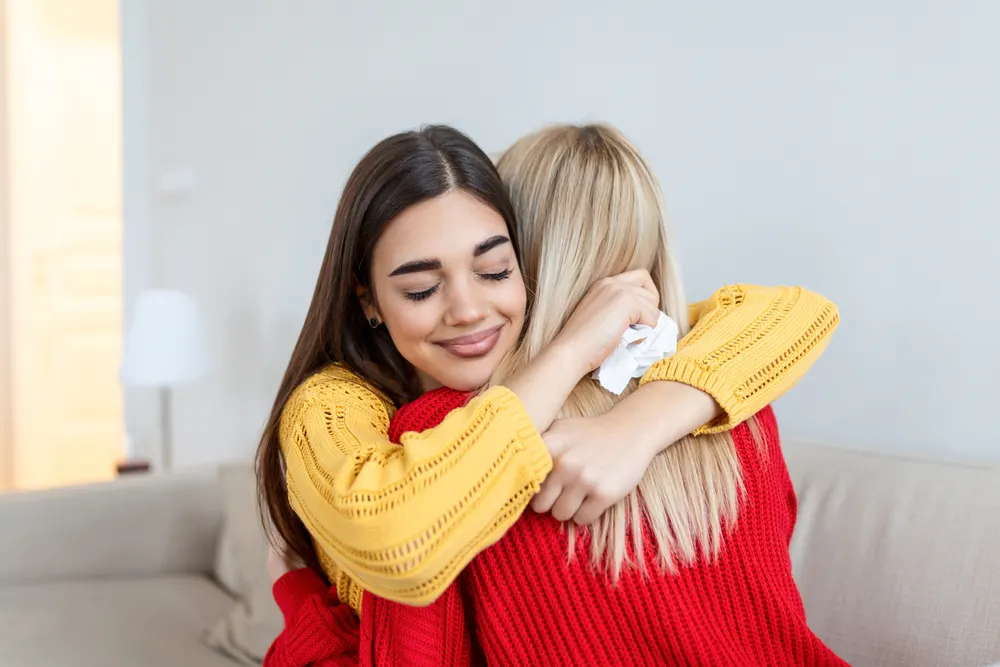 talk-to-your-friend-roommate-addiction-treatment-substance-use-disorders-mental-health-detox