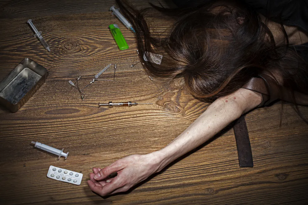 school-district-illegal-drugs-overdose-epidemic-Texas-US-Mexico-border-patrol-El-Paso-Houston-Dallas-Fort-Worth-TX